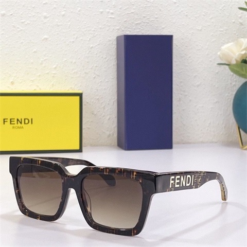 Fendi sunglass-112